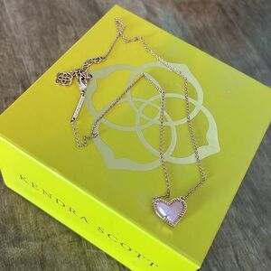 Kendra Scott necklace
